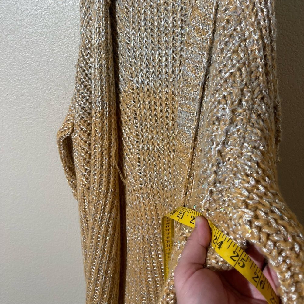 Sold  - Picture 6 of 7